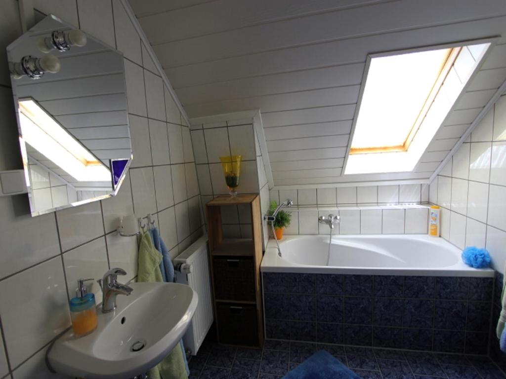 Ferienwohnung Franz room 6